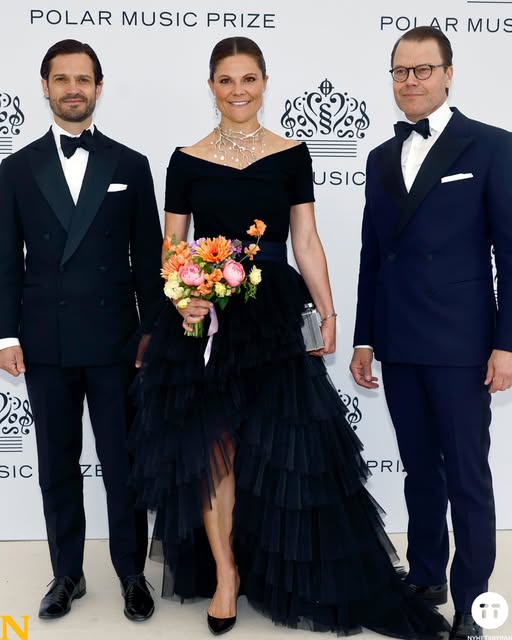 Kronprinsessan Victoria bar dyr klänning på Polarpriset