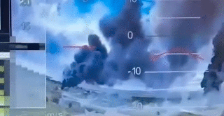 Ukrainska drönarattacker mot ryska flygbaser