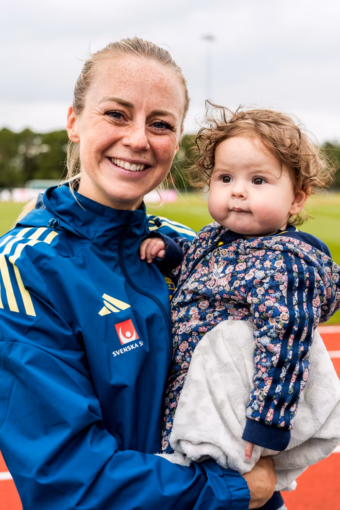 ÅHUS. För två år sedan vann hon den interna skytteligan i VM – i år krävdes ett nytt upplägg för att hon ens skulle kunna vara med.