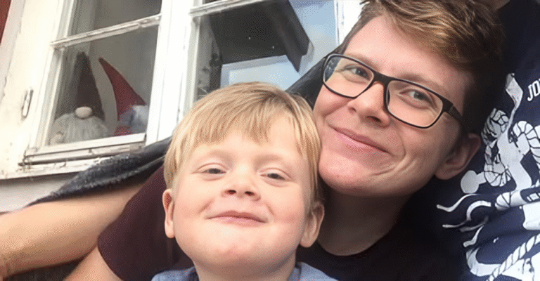 Noah blev gravid som transman: “Svårt att se sig själv i spegeln“