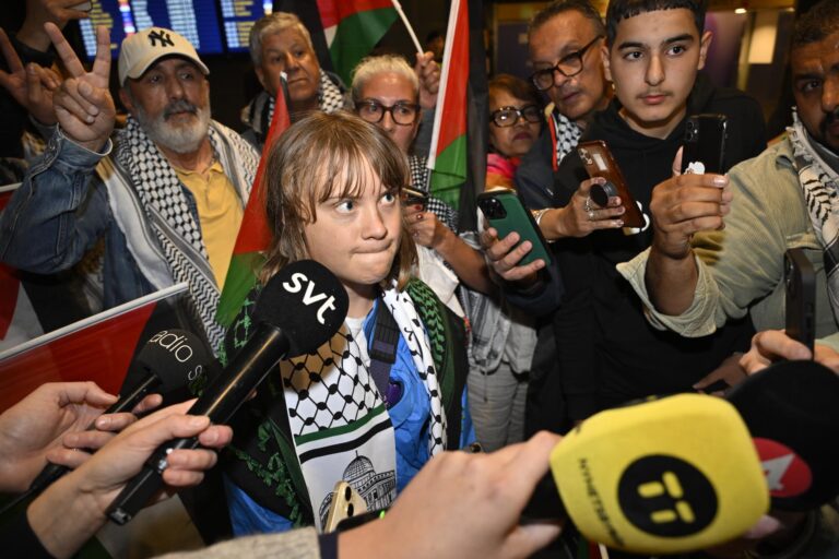 Bristen på sakargument får högern att attackera med bananer