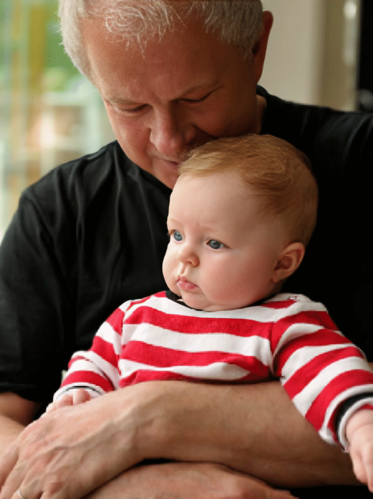 “När ett barnbarn går bort: En hjärtskärande resa som ingen pratar om”