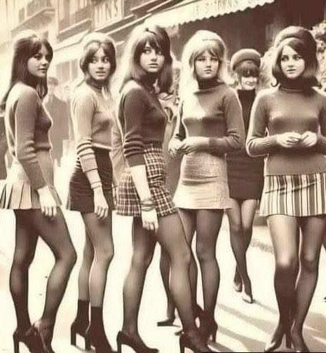 How many people can see what is special about this photo? Look closely and brace yourself for the unexpected twist… See the first comment