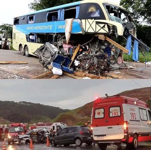 Monday of mourning, Serious bus accident leaves more than 20 students dead, they have