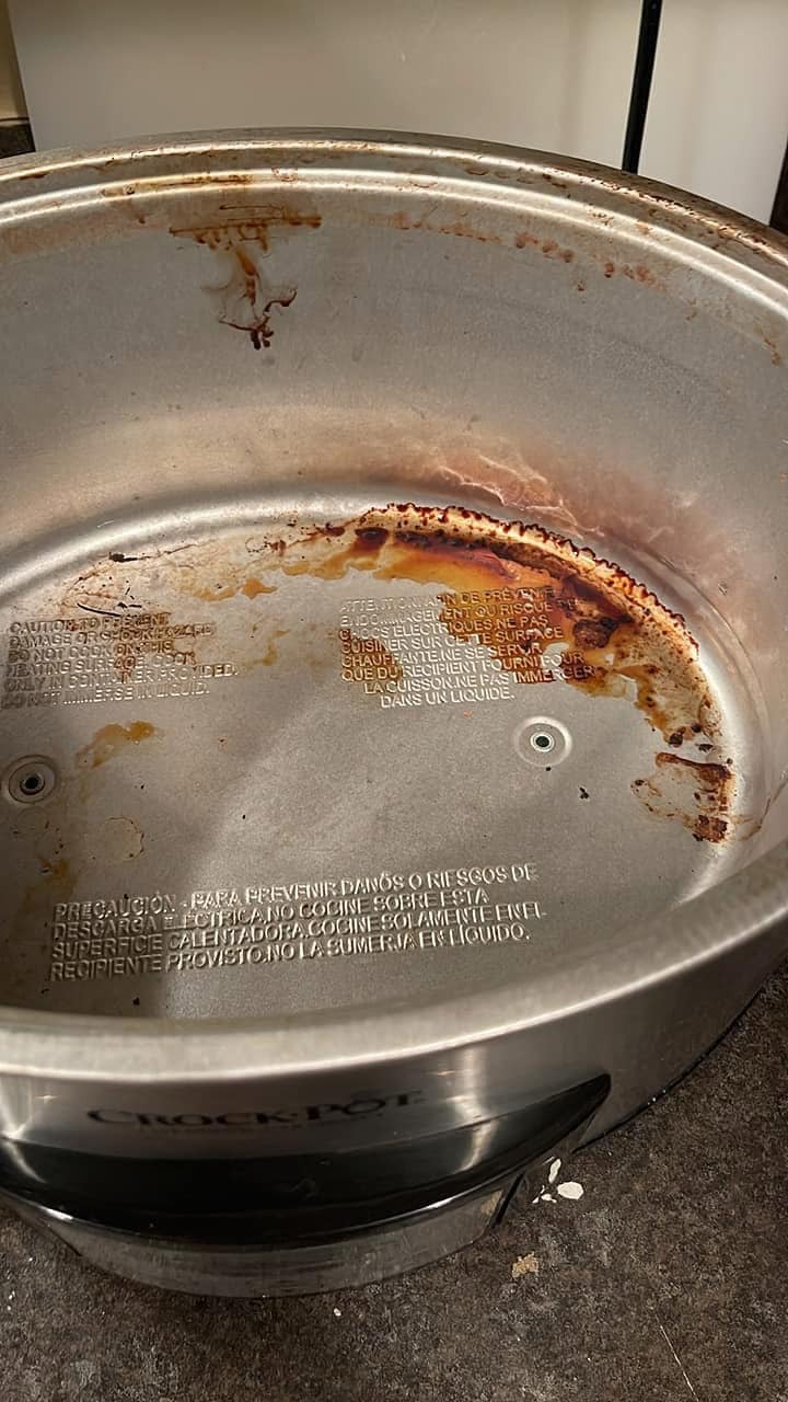 Effective Tips for Cleaning Stained Baking Pans and Sheets — Restore Your Bakeware to Like-New Condition!