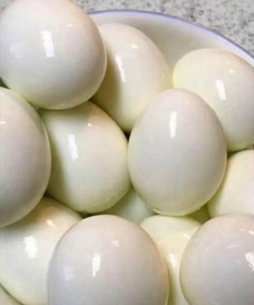 13 Reasons Why You Should Eat Boiled Eggs in the Morning!