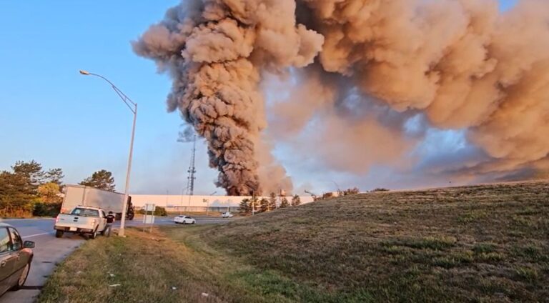 Home BREAKING NEWS: Just hours ago, a tremendous fire broke out